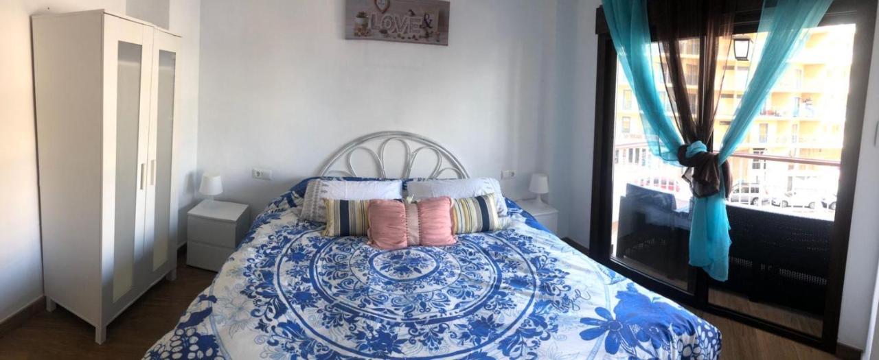 Coqueto Apartamento En Puerto Marina Con Piscina Benalmadena Luaran gambar